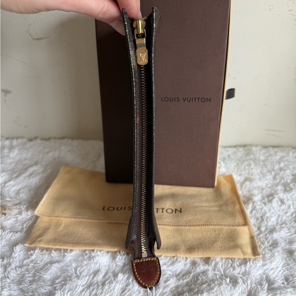 Louis Vuitton Monogram Bucket GM Pouch, COA - Picture 6 of 12